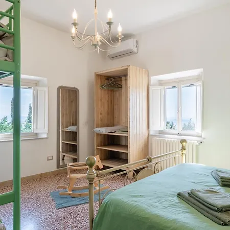 Mea Familia Bed & Breakfast *
